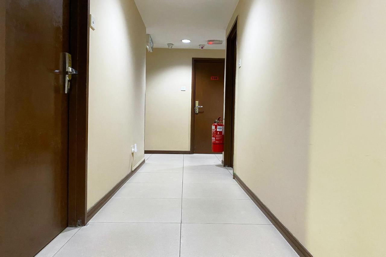 Oyo 90108 Hotel Kaya Kota Kinabalu Luaran gambar